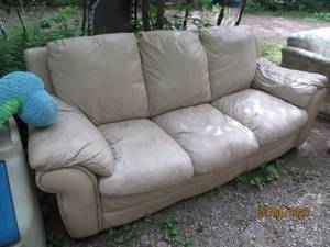 lot 152 image: Light Tan pleather 3-cushion Sofa