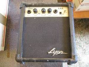 lot 203 image: Vintage Lyon LA5 by Washburn Amp