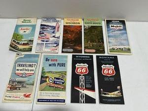 lot 31 image: Vintage United States Folding Road Map Lot - Phillips 66, Sinclair, Standard, PURE, Mobil, Conoco