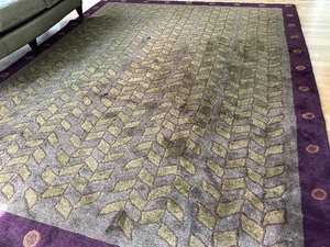 lot 12A image: Gorgeous Large Area Rug