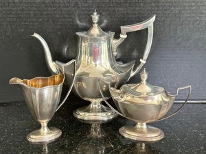 lot 15 image: Vintage Three Piece Art Deco Style Sterling Silver Tea Service