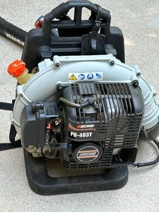 lot 52 image: Echo Brand Back Pack Leaf Blower PB-403T