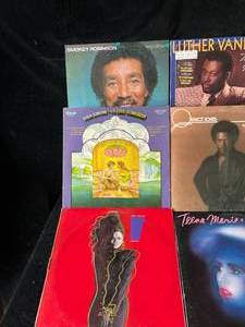 Smokey Robinson, Janet Jackson, Bobby Brown & More
