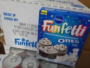 12 - 15.25 oz Boxes Pillsbury FunFe...