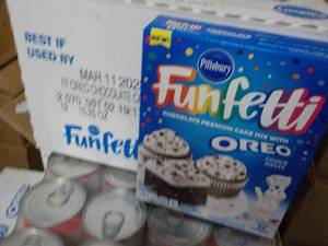 12 - 15.25 oz Boxes Pillsbury FunFe...