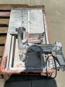 lot 7 image: Rigid R4030 7 Inch Tile Saw