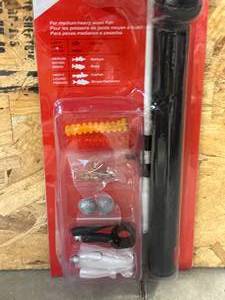 lot 17 image: New Zebco 606 Fishing Set