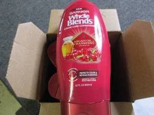 case of 422.fl oz bottles of garni...