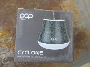 pop cyclone lint remover...