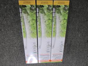 3 new sylvania lumalux light bulbs...