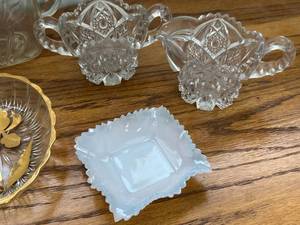 lot 52 image: Cut Glass & Hobnail Service Dishes