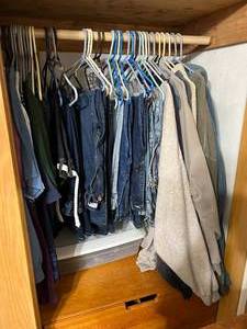 lot 84 image: Closet Full of Clothes