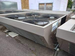 lot 4 image: YorkJohnson Controls Rooftop Unit,...