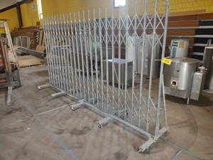 lot 473 image: Superior Expandable Pressure Lock S...