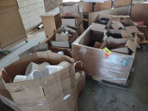 lot 488 image: Assorted PVC Pipe Fittings, 2-6 &...