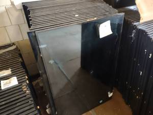 lot 498 image: (8) 29 38 x 44 34 Glass Panes, ...