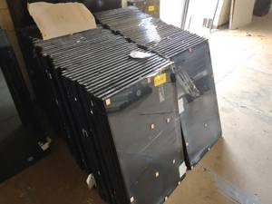 lot 499 image: (88) 40 38 x 25 Glass Panes, Bel...