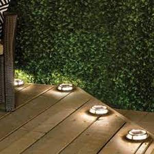 lot 14 image: Sterno Home Solar Multi-Surface Light, 4-pack