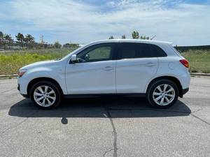 lot 9A image: 2013 Mitsubishi Outlander Sport ES