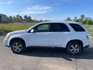 lot 8H image: 2008 Chevrolet Equinox LT - AWD - 2 OWNERS