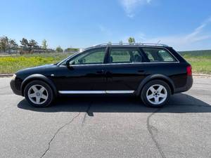 lot 16 image: 2002 Audi Allroad Quattro - AWD