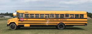 lot 3 image: 2001 Freightliner-Thomas School Bus #27