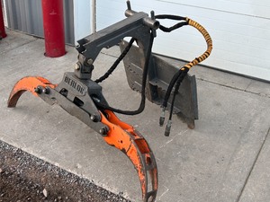 lot 10 image: Commercial Skid-Loader Hydraulic Log Grapple