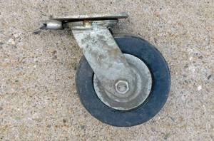 lot 105 image: Heavy Duty 6 inch Wheel