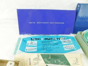 lot 114 image: Lot of Vintage Brown & Bigelow Kitchen Accessory Salesman Samples