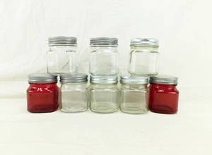 lot 123 image: Lot of 8 Small Jars