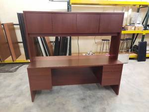 HON Stack-on Hutch and Desk