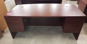 HON Bow-Top Desk