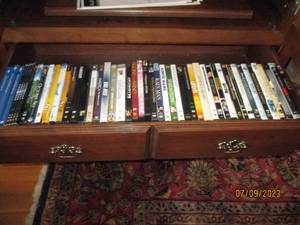 lot 18 image: Nice collection of DVD movies