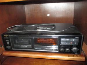 lot 20 image: Onkyo Dolby BC NR HX PRO Stereo Cassette Tape Deck