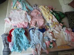 lot 93 image: Baby Clothes