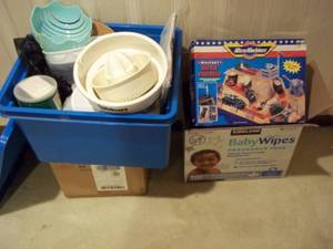 lot 302 image: Temptations baking dish, plus