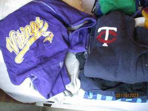 lot 112 image: Womens size small hoodies
