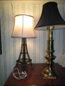 lot 126 image: Eiffel tower style and brass toned table lamps