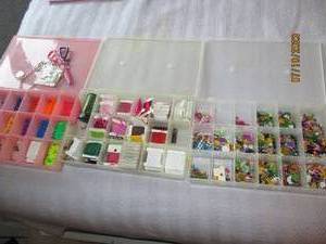 lot 127 image: Compartmentalized Storage organizer
