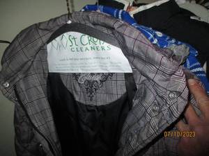 lot 138 image: sizes xs and small jackets, hoodies,
