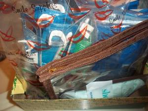 lot 353 image: Drawer full of assorted extension cords