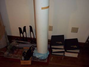 lot 375 image: Assortment of Sky & Telescope Books