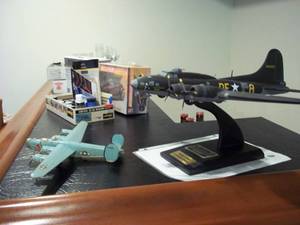lot 381 image: US Air Force Boeing B-17F