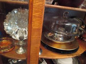 lot 41 image: Assortment of Brass and Silver tone candlestick holders