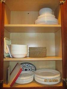 lot 55 image: Collection of Wedgwood plates and bowls