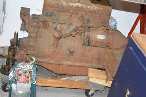 lot 207 image: Engine for 29 or 30 Model U