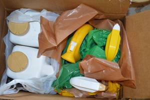 lot 221 image: Box of Assorted Weed Killers etc