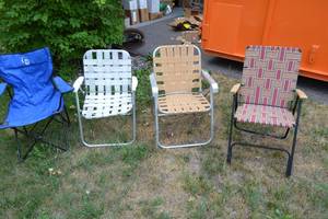 lot 233 image: Vintage lawn chairs and camping chairs