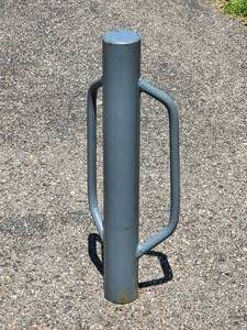 lot 72 image: Fence Post Tamper