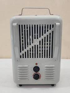 lot 37 image: Small Space Heater